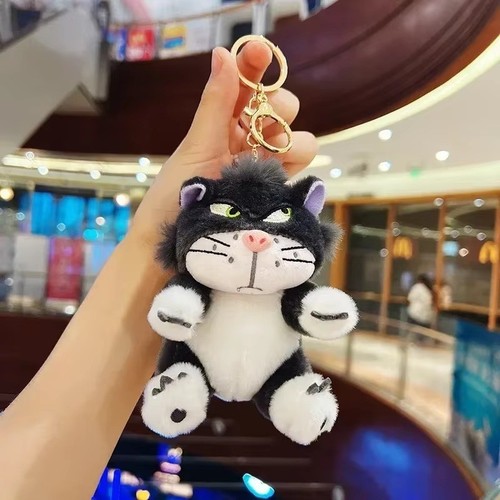 Carino gatto peluche