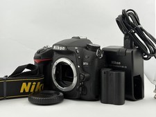 Nikon D7000 body in good