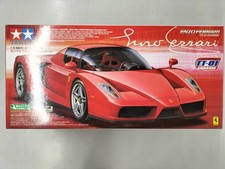 TAMIYA Enzo Ferrari Auto