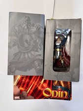 CLASSIC MARVEL FIGURE