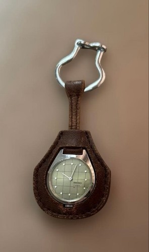 Orologio portachiavi antico