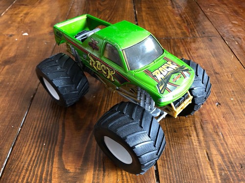 Hot wheels rock monster - 7,5”,