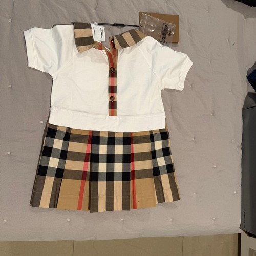 Authentic burberry kids - burberry, white
