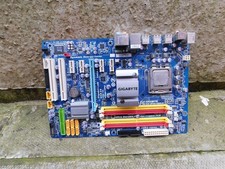 SCHEDA MADRE GIGABYTE