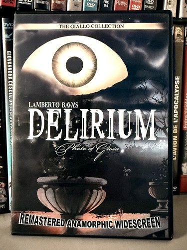 Delirium foto gioia - delirium:, di