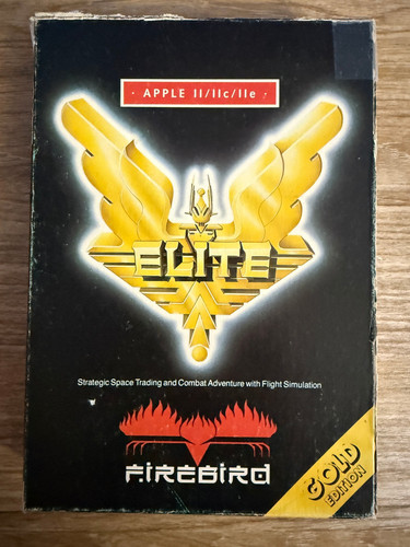 Elite space trading - trading, combat