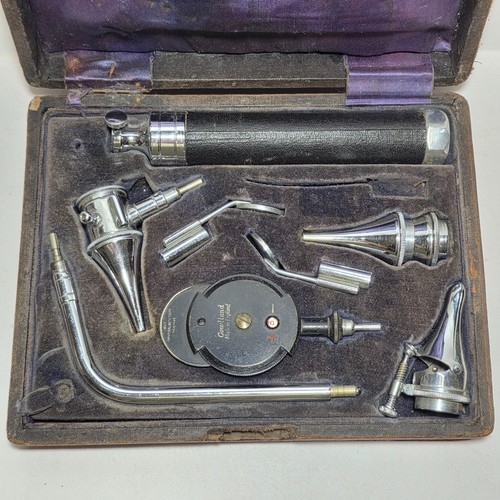 Antico set diagnostico medico - set,