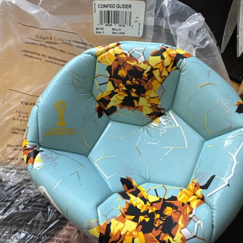 Adidas matchball replica - matchball,