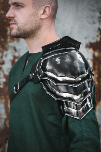 Costume medievale acciaio - costume,