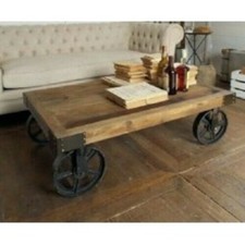 TAVOLINO IN LEGNO MASSELLO DI
