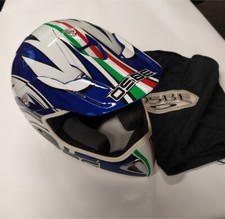 Casco da motocross OSBE. Completo di sacca per il trasporto. Usato pochissimo