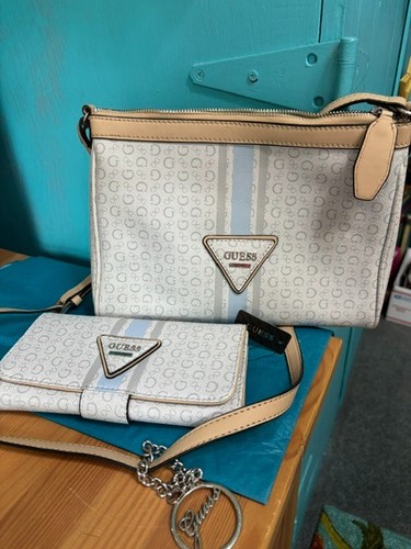New guess signature logo - signature,