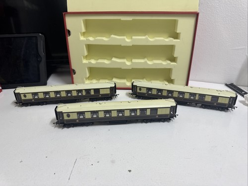 Hornby orient express lighted - hornby,
