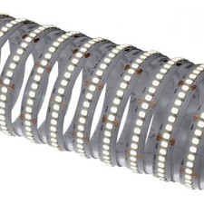 Striscia led Nobile