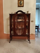 Elegante Vetrina in Stile Antico – Legno Massello