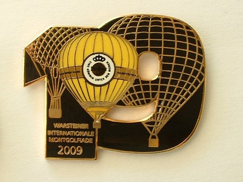 Pin montgolfiere biere - pin's,