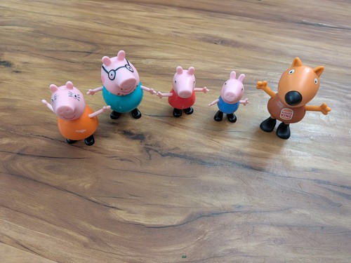 Lot peppa pig characters - lot,
