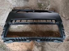 PARAURTI CENTRALE ANTERIORE