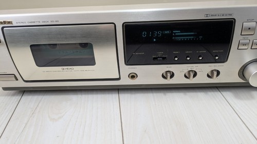 Cassettiera tre teste - a,