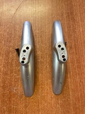 Piedi TV Supporto Piedistallo UNITED OK tv QLE 24670H-SB