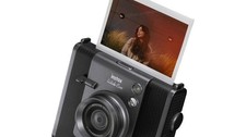 FUJIFILM INSTAX WIDE EVO