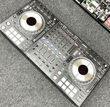 Pioneer DDJ-SZ2 Controller DJ professionale a 4 canali per Serato DJ Pro usato