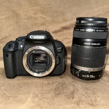 Canon EOS 700d Camera W/