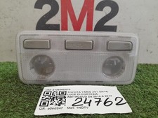 LUCE DI CORTESIA ANTERIORE PER