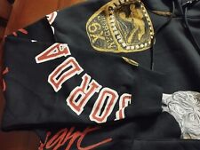 Felpa jordan, nera con decori colorati, taglia L, nuova.