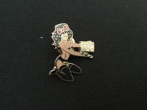 Pins pin femme - up,