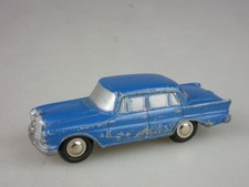 Schuco Piccolo 724 Mercedes 220 S W111 anni 60 Germania Occidentale 132580