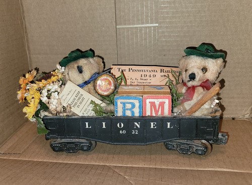 Vintage lionel black gondola - lionel,