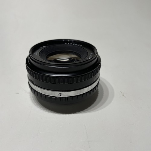 S0357 nikon 50 - -, 1:1,8