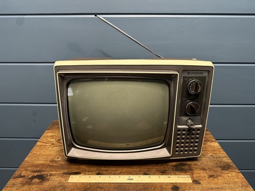Vintage 1977 hitachi - hitachi, pa-55