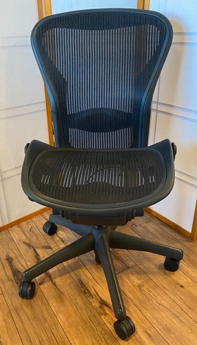Herman miller aeron office - miller,