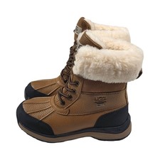 Stivali UGG Adirondack III