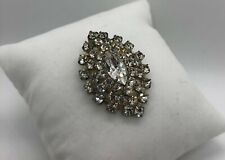 Elegante Spilla Vintage in Metallo e Swarovski Ottime condizioni