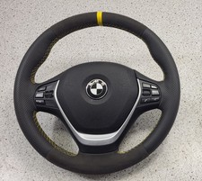 BMW F30 320D, volante sportivo