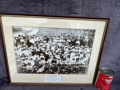 Large 1911 framed photograph - 1911,