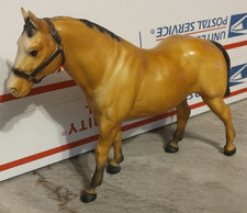 Breyer Quarter Horse Gelding