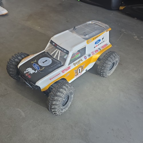 Axial yeti rock - yeti,