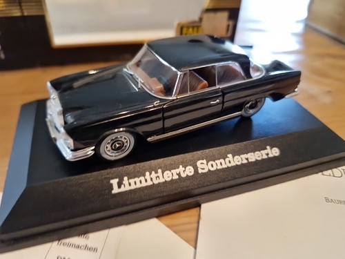 Voiture faller 43 - voiture,