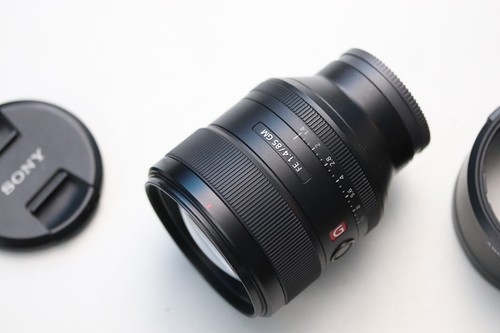 Sony sel 85 mm gm - mm,