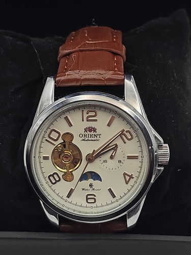 Orient skeleton moon - skeleton, phase