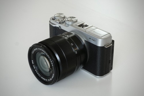 Fujifilm 16 megapixel - x-m1,