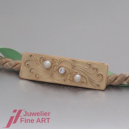 Spilla perle coltivate - -,