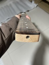 Collo basso elettrico acero 34