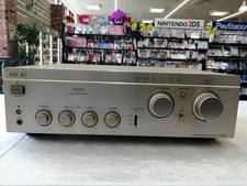 Amplificatore stereo integrato