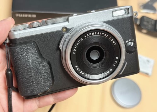 Fujifilm x70 fotocamera - fujifilm,