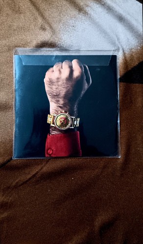Fedez comunista con - &, j-ax